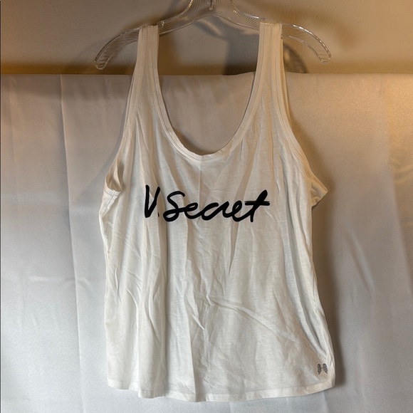 Victoria's Secret White Relaxed Sleeveless Tank Top - Picture 1 of 5